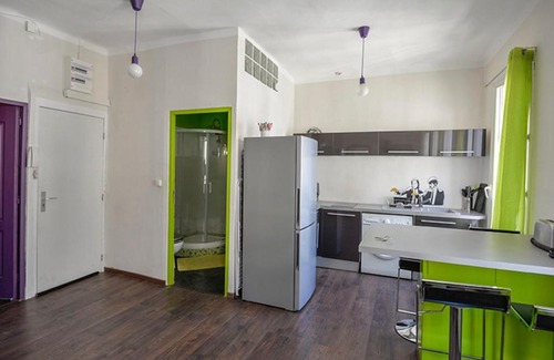 Notre-Dame du Mont Apartment | Charming apartment close to the Old Port