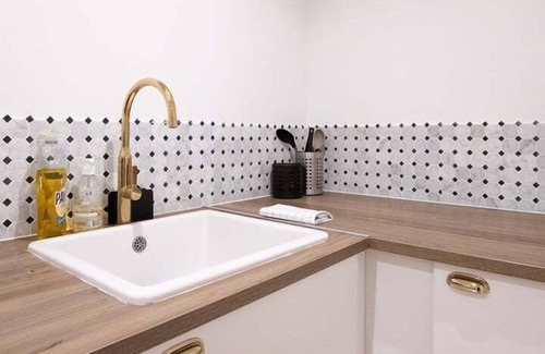 Quartier de la Plaine-de-Monceaux Apartment | Charming apartment close toArc Triomphe - 2P