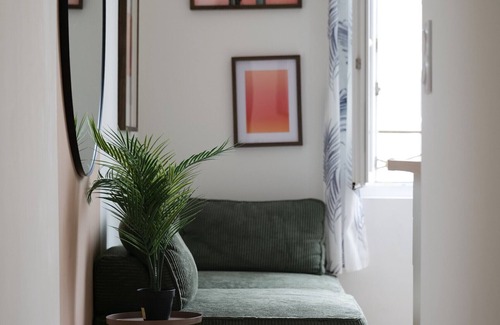 Downtown Angers Apartment | Charming Apartment for 2 in the Heart of Angers