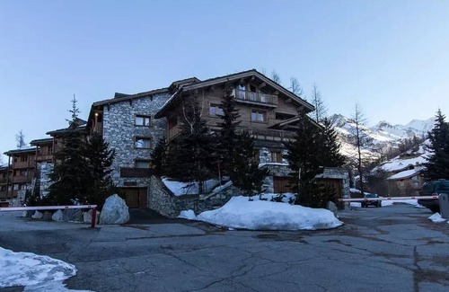 Val-d'Isere Apartment | Charming apartment. Chatelard - skis on