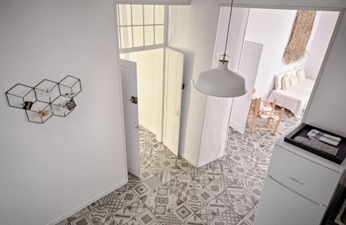 Sao Pedro Apartment | Charming apartment in a 19th century house located in the heart of Faro.