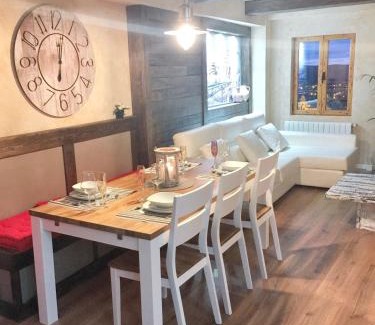 Old Town Apartment | Charming apartment in Cuenca with fireplace - 80 sqm