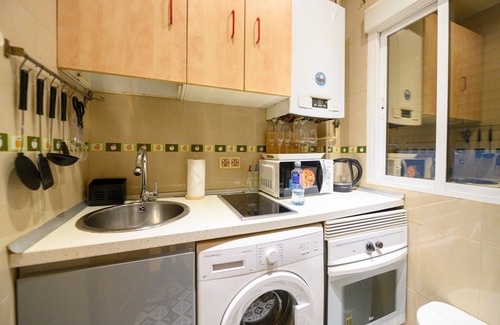 Barrio de La Latina Apartment | Charming Apartment in La Latina with Shared Patio PAL10
