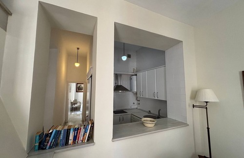 San Bartolome Apartment | Charming apartment in the Old Town of Seville, next to Santa Cruz.