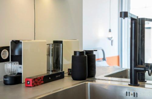 Athens City Centre Hotel | Charming apartment on Athens most famous street