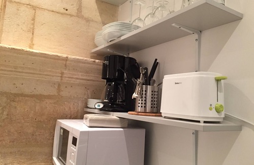 Hotel de Ville - Quinconces Apartment | Charming Apartment/Rue Des Faussets/St Pierre * (2nd floor)