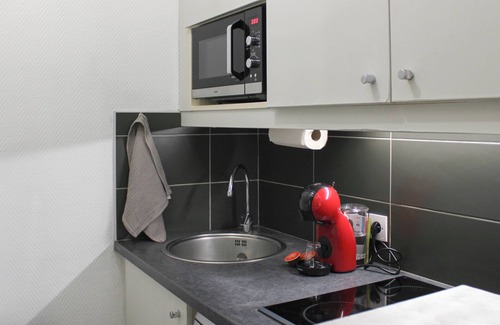 Gambetta Apartment | Charming apartment with balcony in Courbevoie