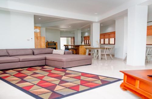 Mahe Island Apartment | Charming apartment with mountain view, Au Cap, 70 m²