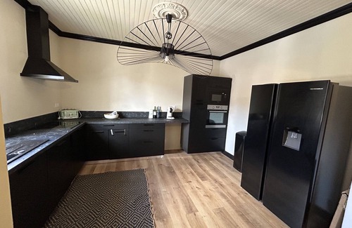 Solenzara Apartment | Charming apartment with sea view, city center, spacious, close to amenities