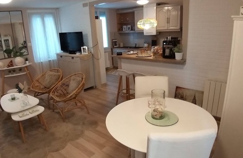 Agen Apartment | Charming apartment with free parking nearby. Wifi