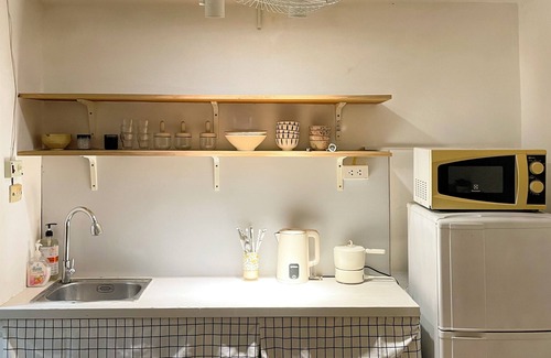 Old Quarter Apartment | Charming apartment with AC in vibrant Hà Nội