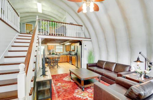 Bay St Louis House | Charming Bay St Louis Home Deck, on Canal!