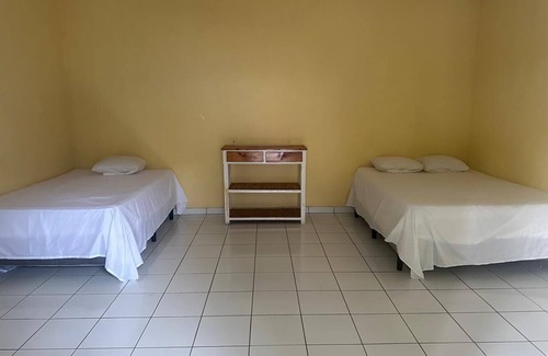 San Diego Bed & Breakfast | Charming bed & breakfast with 3 bedrooms and WiFi, AC in enjoyable San Diego