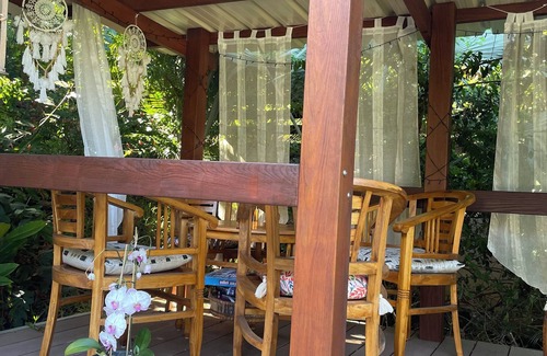 Saint-Paul House | Charming bungalow, ideally located for exploring the Orangery trails