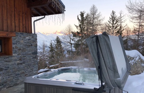 Bellentre Ski Chalet | Charming chalet in Montchavin - La Plagne