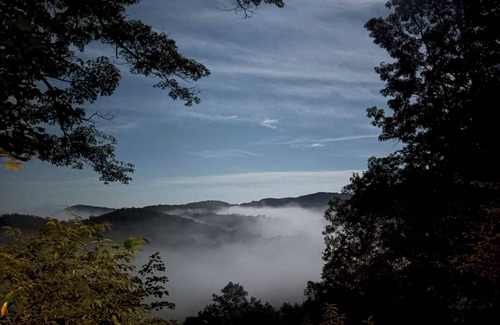 Lake Toxaway Cabin | Charming cabin in beautiful Lake Toxaway land of the waterfalls & trails!