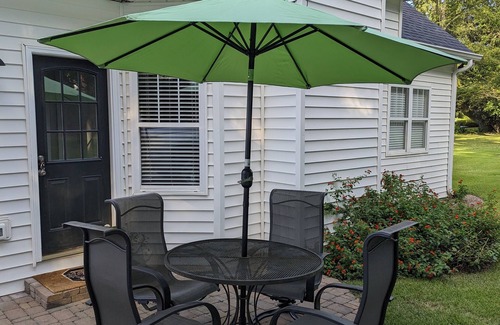 Aiken Cottage | Charming Cape Cod style cottage located in Pickens Place, Aiken S.C. USA-