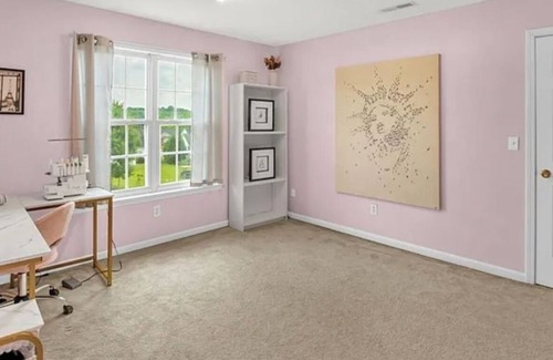 Winston - Salem House | Charming Cape-Cod Retreat in South Winston Salem