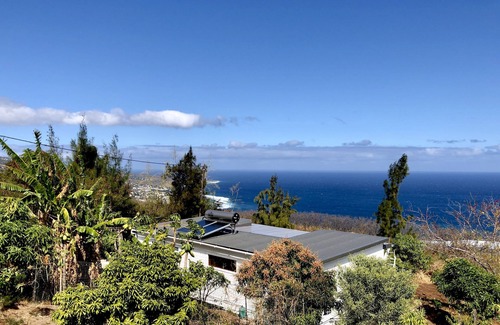Saint-Leu House | Charming chalet with large terrace and breathtaking sea view