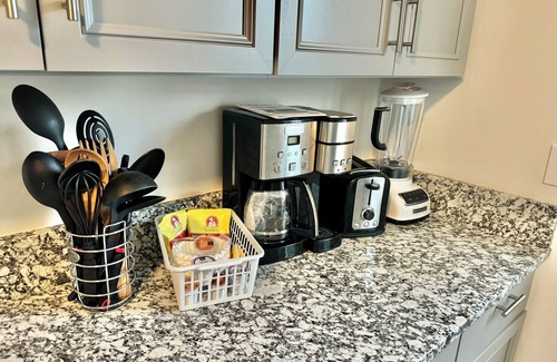 Toddville Road House | Charming Charlotte Getaway, Quiet Cul-de-Sac, Big Deck, Near Uptown & Airport