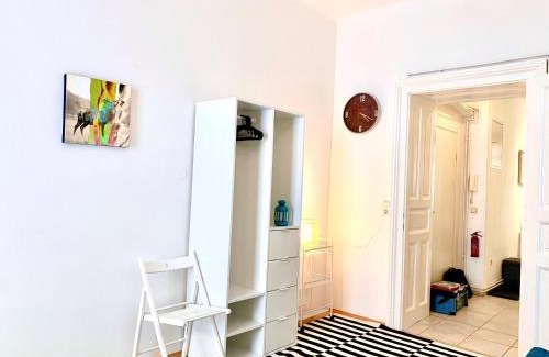 Gries Apartment | Charming City Apartment - by Nahuen Suites