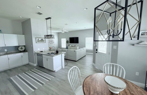 Rockport House | Charming Coastal Cottage with Community Pool
