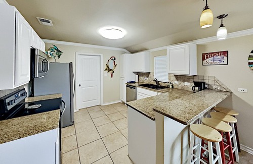Shibui Sands House | Charming Coastal Port Aransas Home - Minutes to Beach & Newly Renovated!