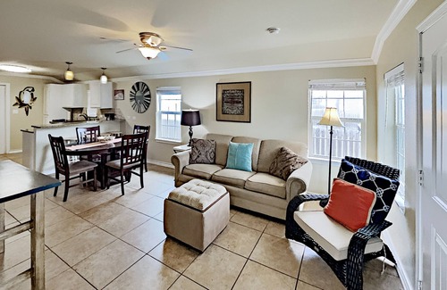 Shibui Sands House | Charming Coastal Port Aransas Home - Minutes to Beach & Newly Renovated!