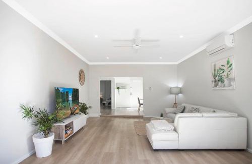 Umina Beach Apartment | Charming coastal retreat