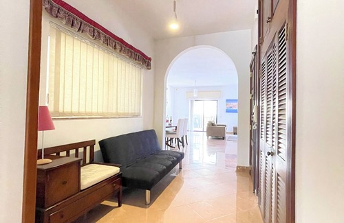 Tower Road Apartment | Charming Coastal Suite in Cosmopolitan Sliema