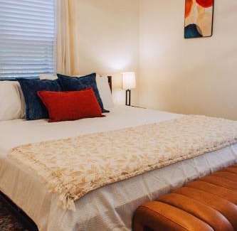 Troy Apartment | Charming Columbia Tusculum Stay Near Downtown Area