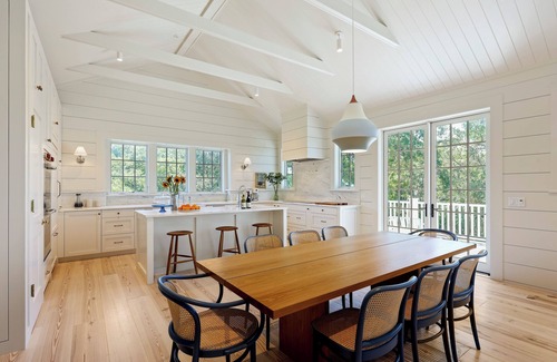 Hilton Head Island House | Charming Completely Renovated 5 bedroom Oceanfront home with private pool