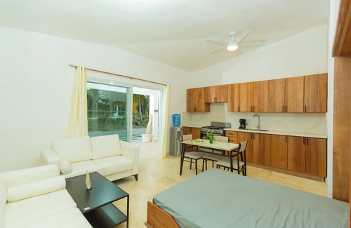 Los Brazos Condo | Charming condo with AC in wonderful La Boca