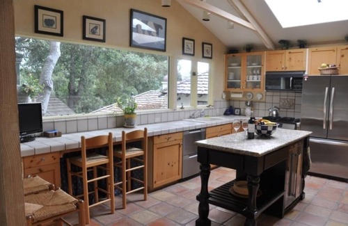 Northwest Carmel Cottage | Charming Cottage in Carmel-by-the-Sea. Blocks from downtown and the beach!