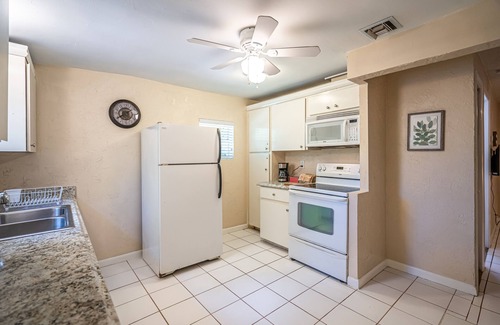 Palm Beach - West Palm Beach Cottage | Charming Cottage in Beautiful Lake Worth Beach