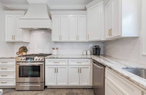Lafayette House | Charming Cottage -3BR - A+ Location - est.2019