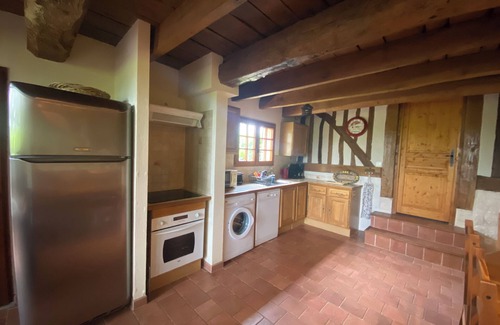 Annebault Cottage | Charming cottage between land and sea