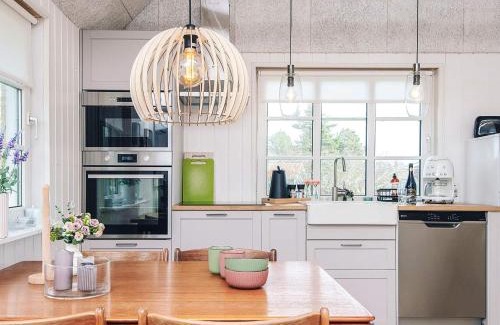 Nørre Fjand House | Charming Cottage in Peaceful Fjand-By Traum