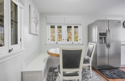 Wilmington Cottage | Charming Cottage near historic downtown Wilmington. 10 min to Wrightsville Beach