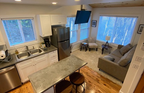Asheville Cottage | Charming Cottage Near Downtown, Parkway, and Biltmore