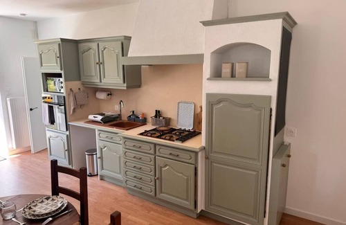 Montravers House | Charming country gite near Puy du Fou