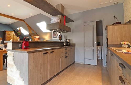 Occagnes Cottage | Charming Country House with Flowered Garden, Fireplace, and Nearby Equestrian Shows