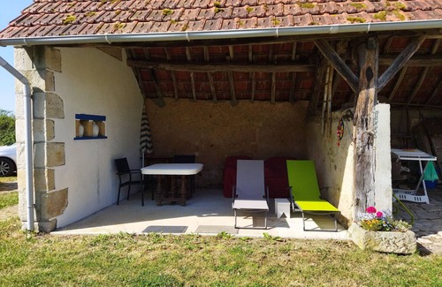 Le Chatelet Cottage | Charming Countryside Retreat with Orchard, Near George Sand’s Home