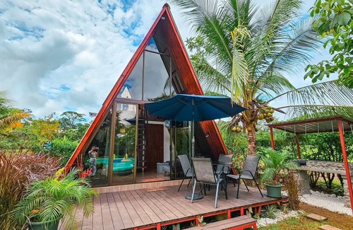 Penjamo House | Charming villa in La Fortuna, Alajuela with AC, WiFi and private pool