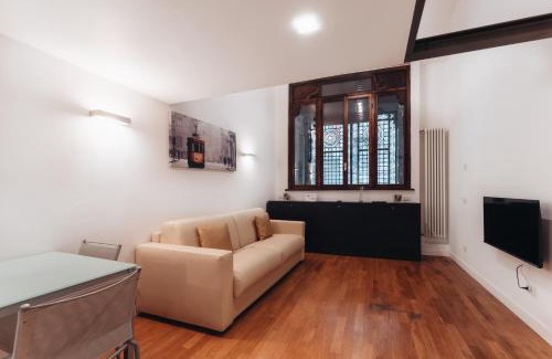 San Vittore Apartment | Charming De Togni Apartment