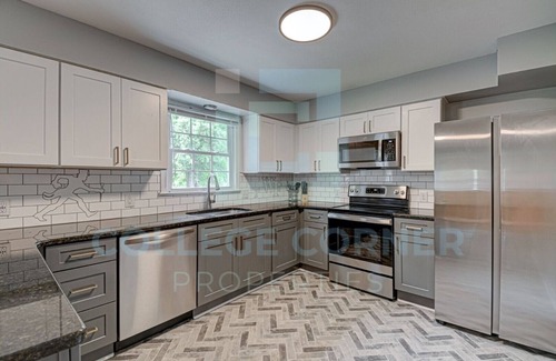 Winston - Salem House | Charming Demon Deacon Themed 4-bedroom house in Winston-Salem