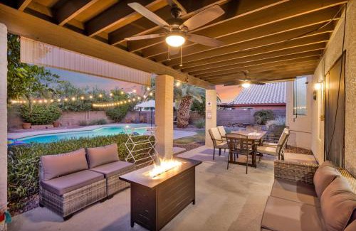 Dave Brown Autumn Hills House | Charming Desert Stay - Fire Pit - Pool - Fast WiFi