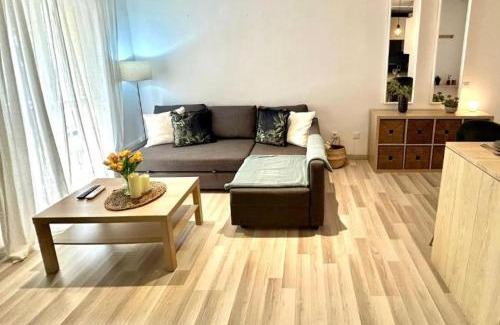 El Puerto de Santa Maria Apartment | Charming City Apartment in the Heart of El Puerto
