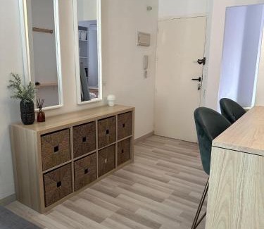 El Puerto de Santa Maria Apartment | Charming City Apartment in the Heart of El Puerto