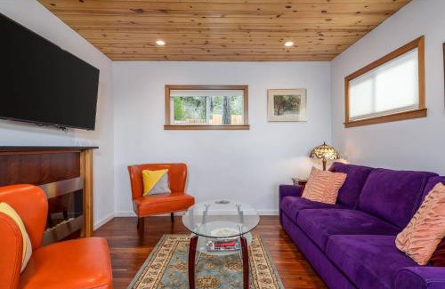 Gualala House | Charming Family 2 BDR for 6 With Ocean Views